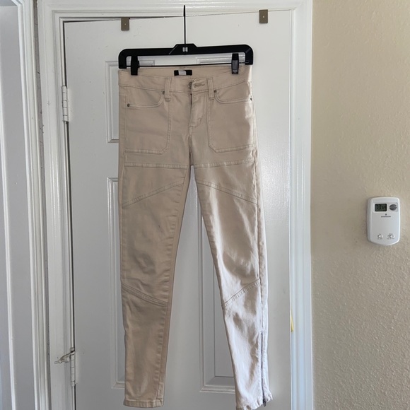 BDG Tan Skinny Jeans with Zipper Detailing - Picture 2 of 5